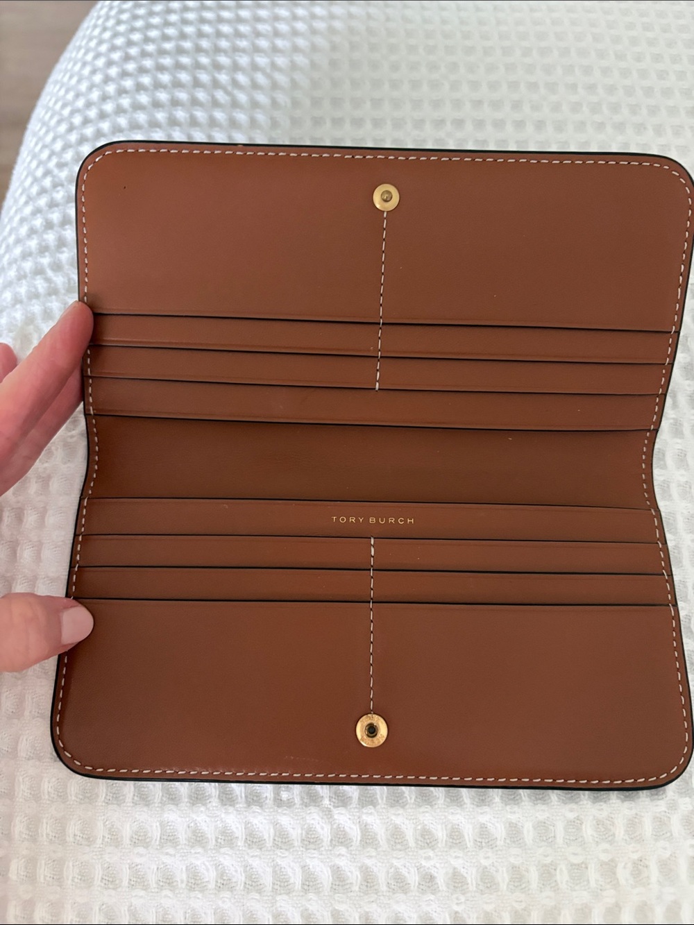 Tory Burch T Monogram Embossed Card Wallet - Picture 3 of 3